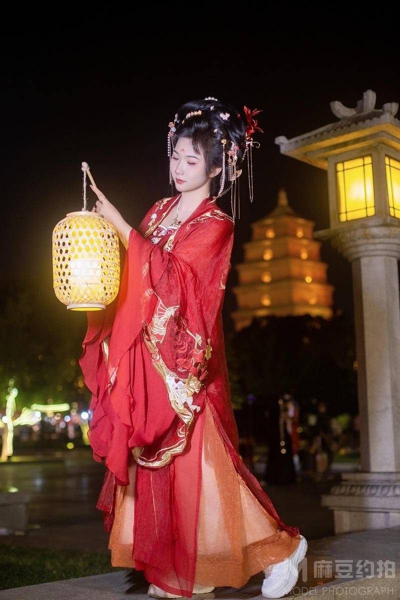 情侣模特