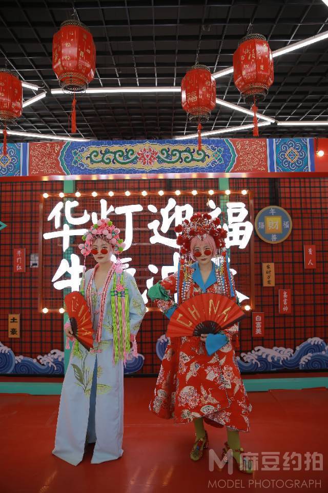 情侣模特
