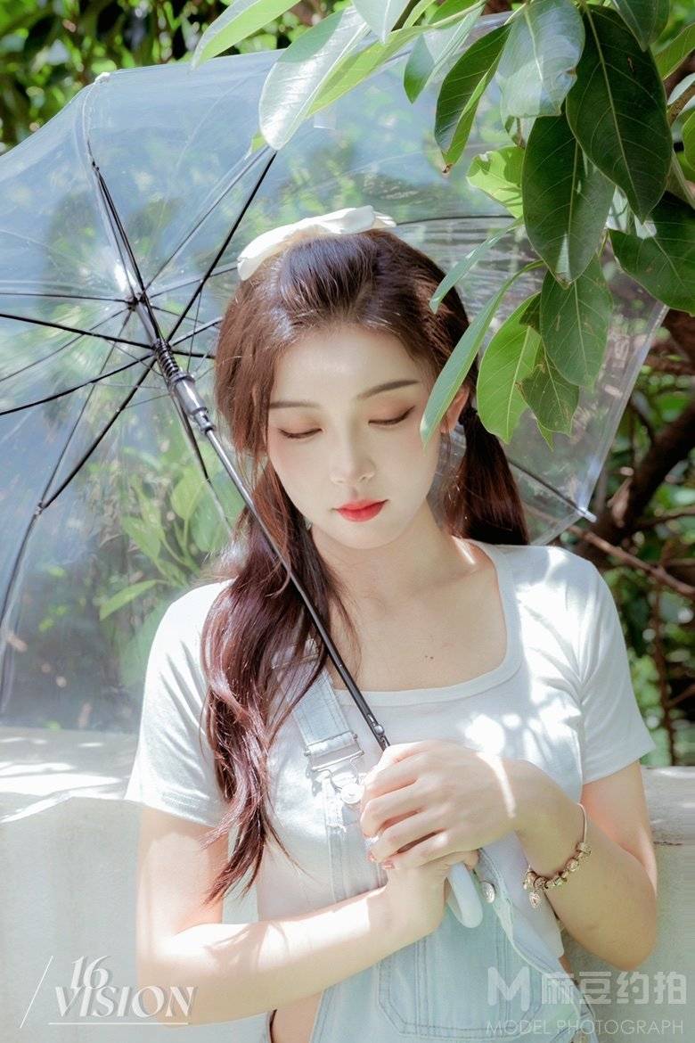 清新模特
