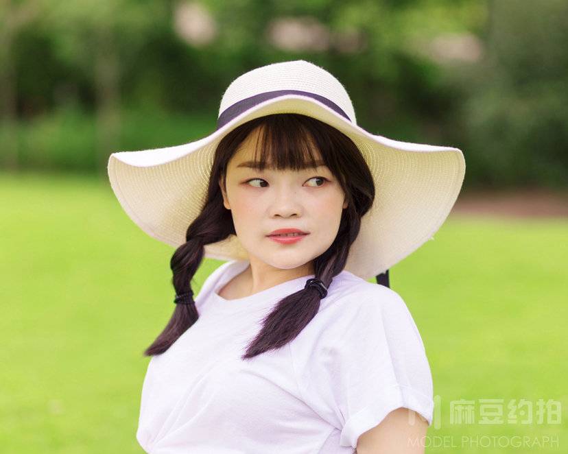 校园模特