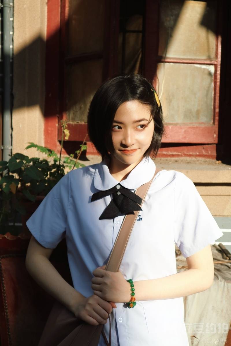 胶片模特