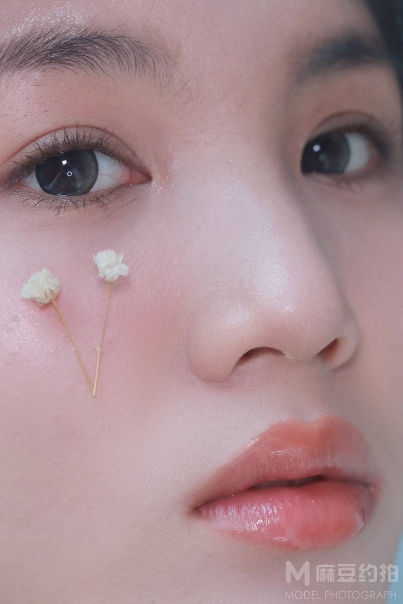 清新模特