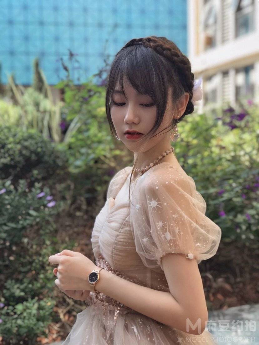 时尚模特
