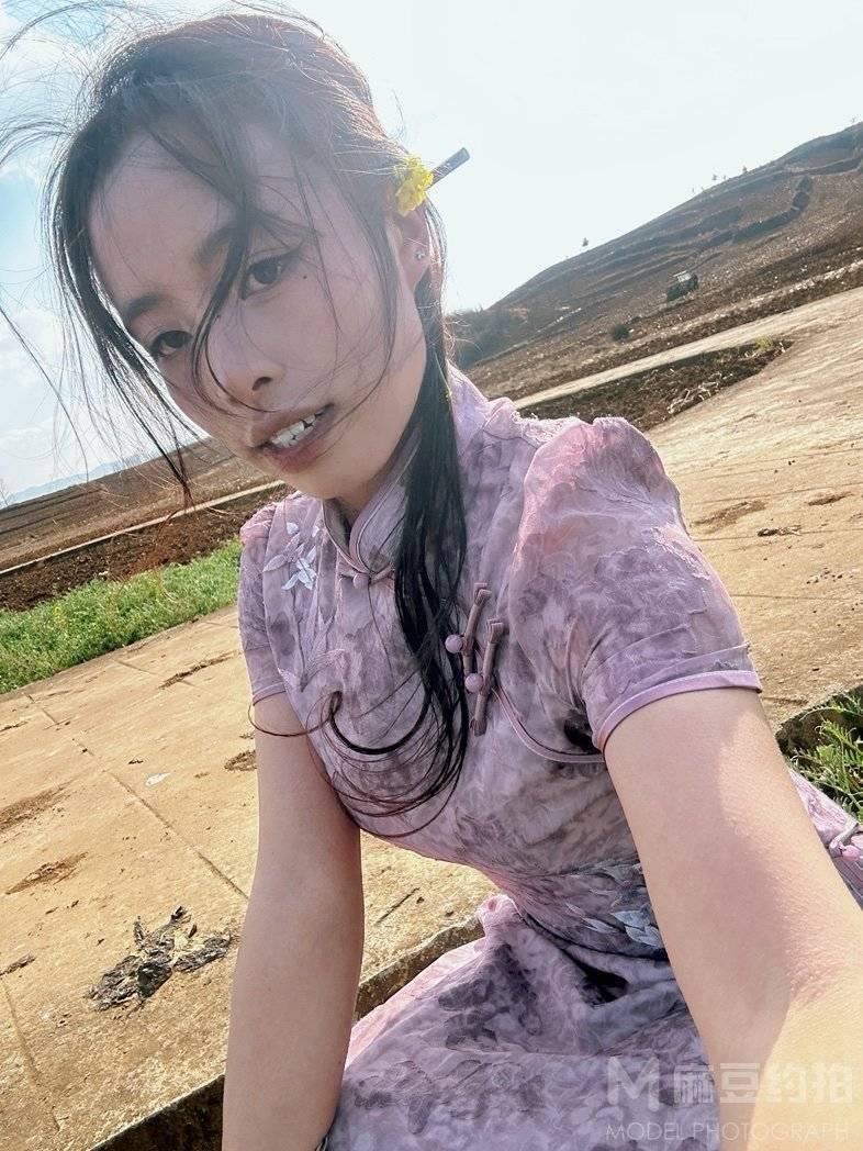 民国模特