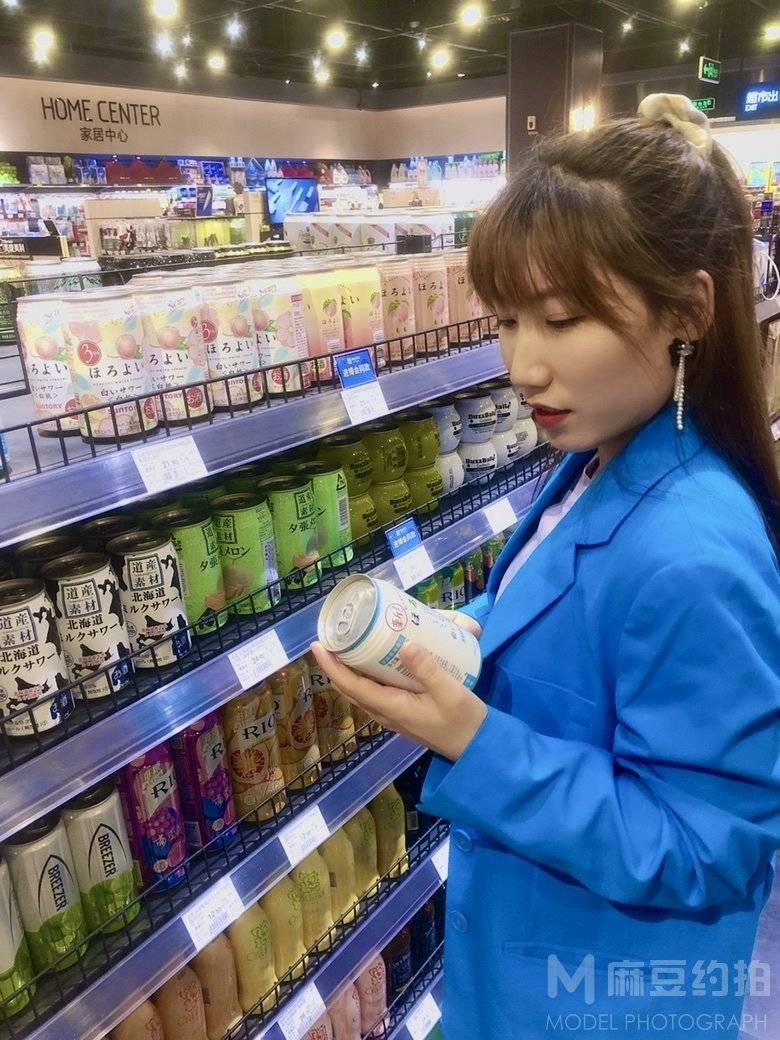 清新模特