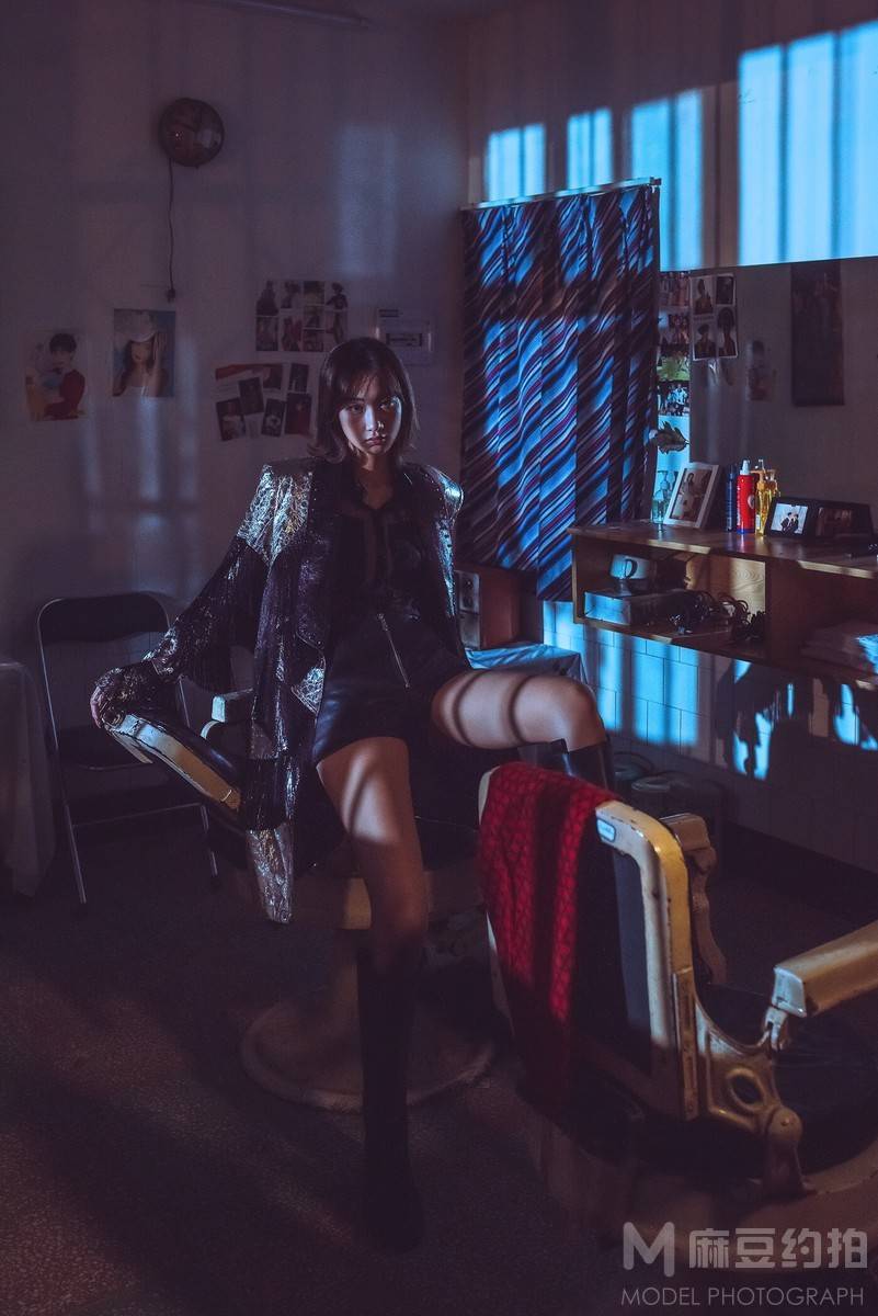 情绪模特