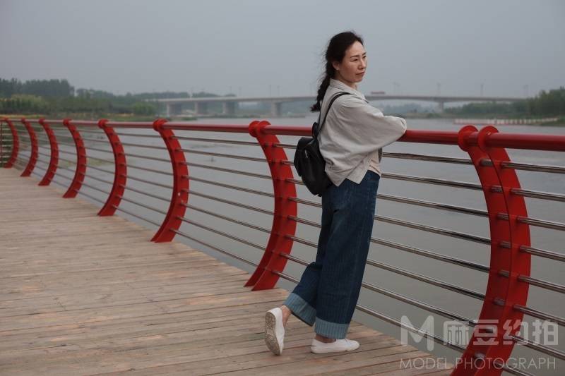 纪实模特