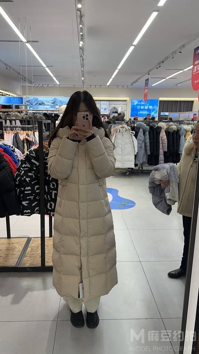 纪实模特
