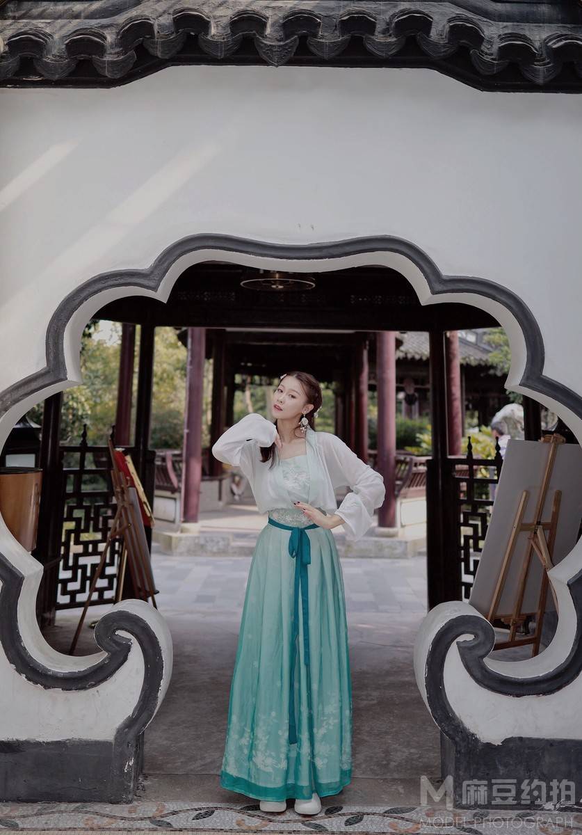 汉服模特