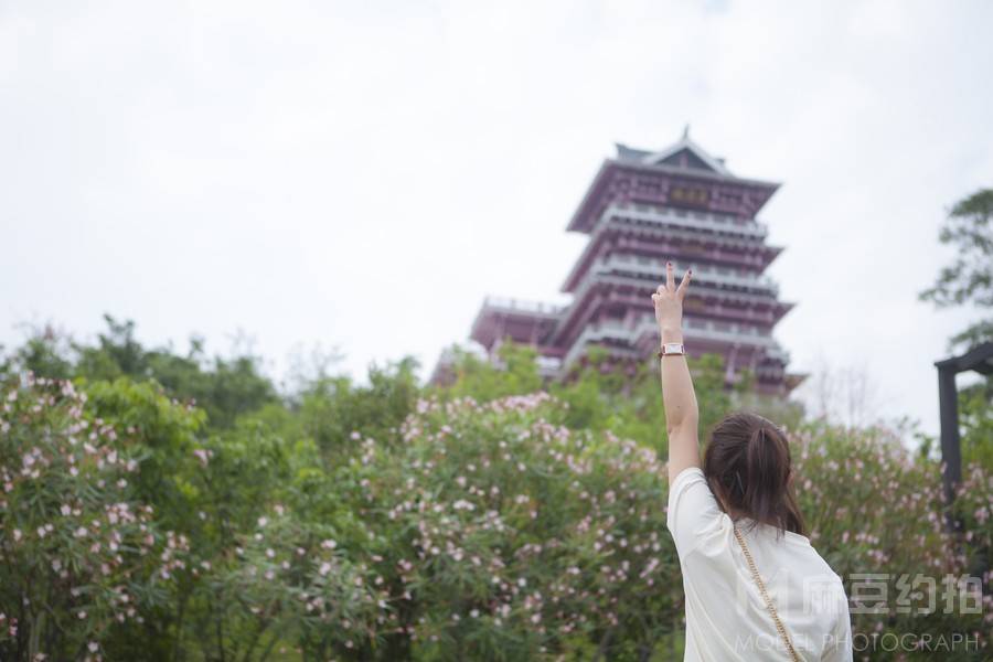 清新模特