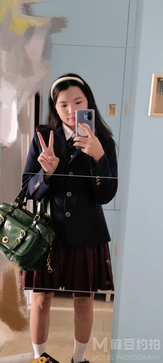 胶片模特