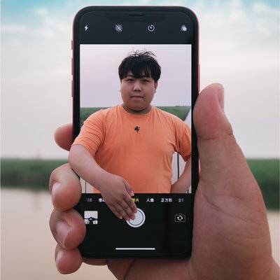 宝丽来模特