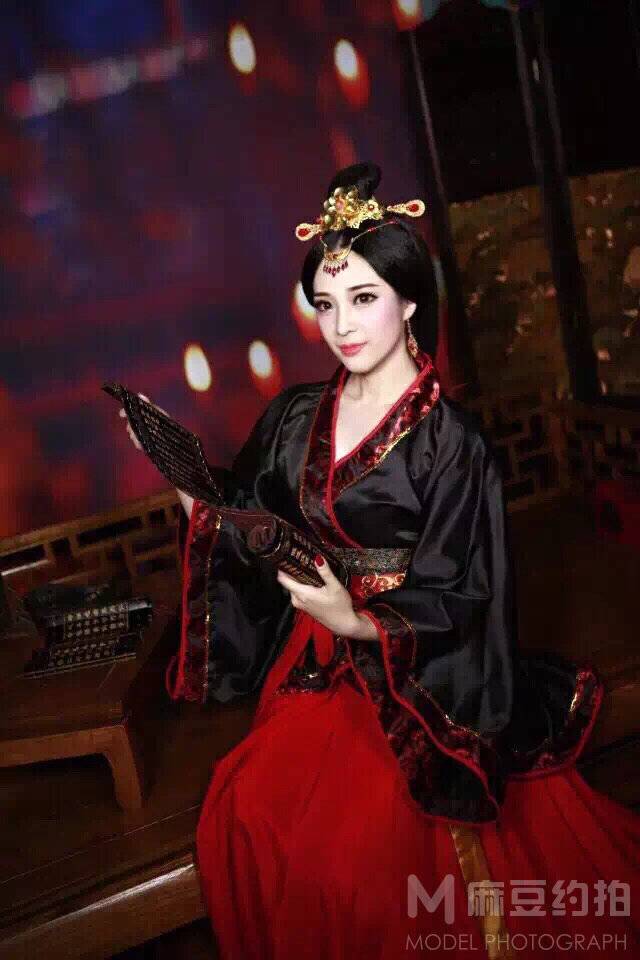 情侣模特