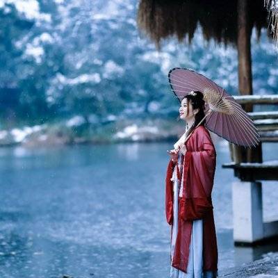 汉服模特