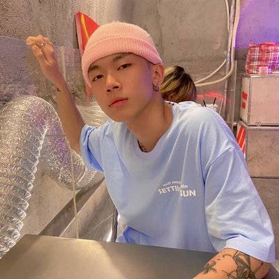 黑白模特