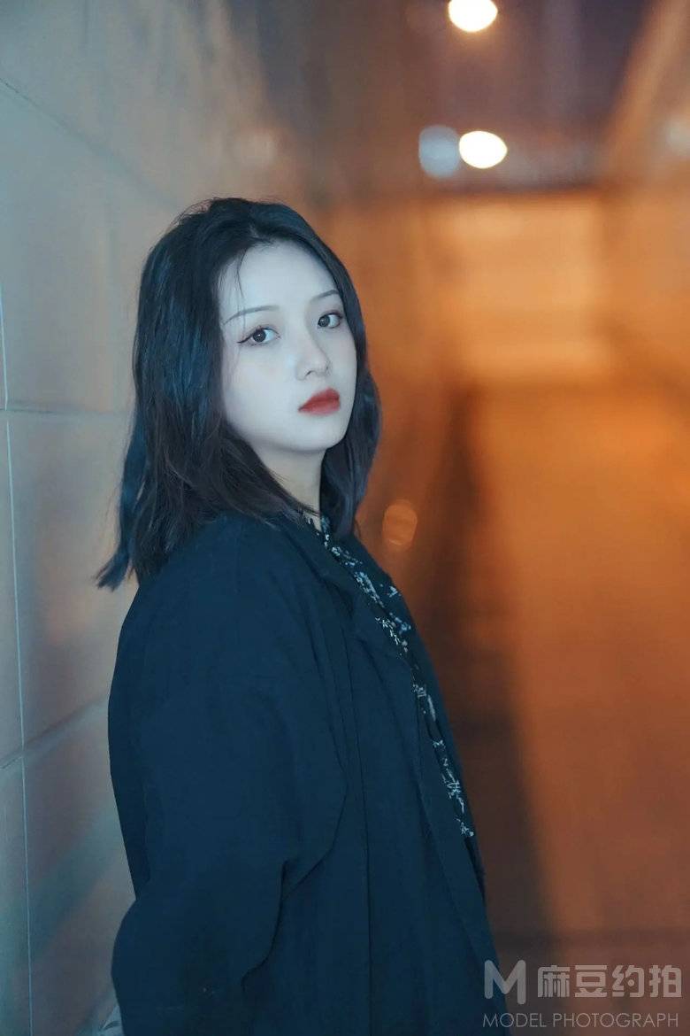 夜景模特