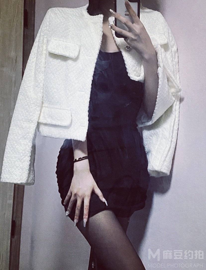 纪实模特