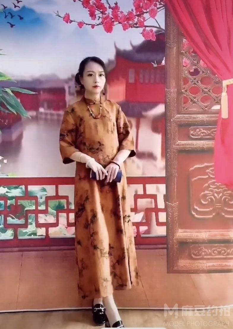 民国模特