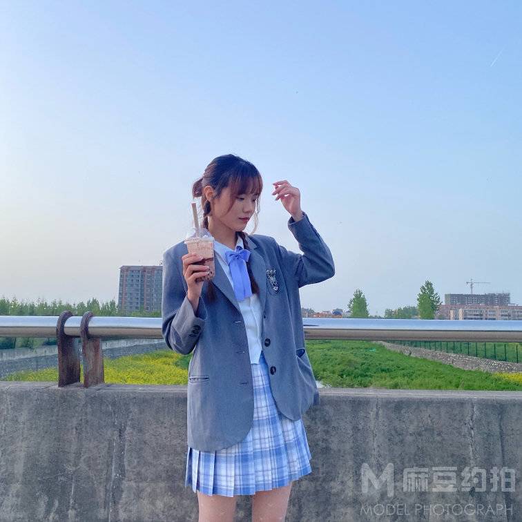 校园模特