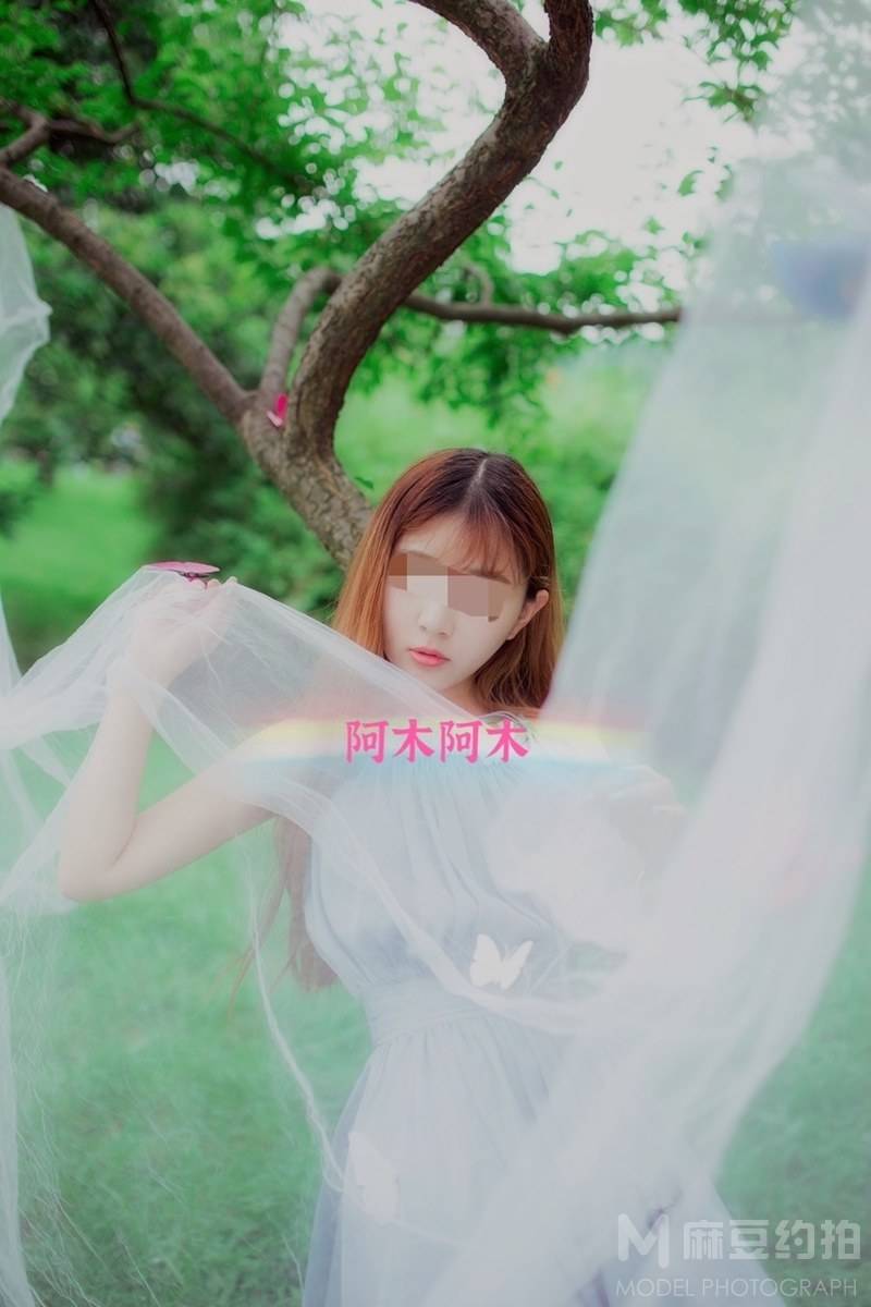 纪实模特