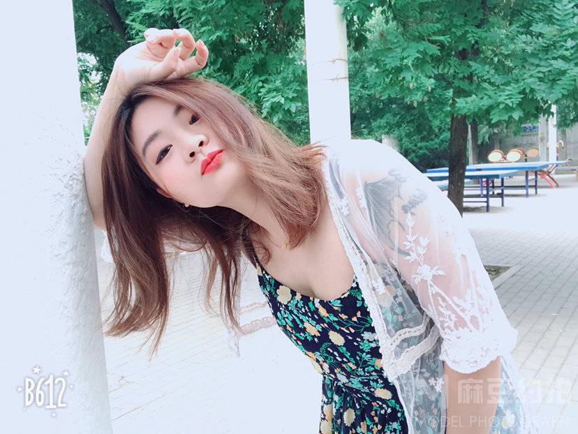 纪实模特