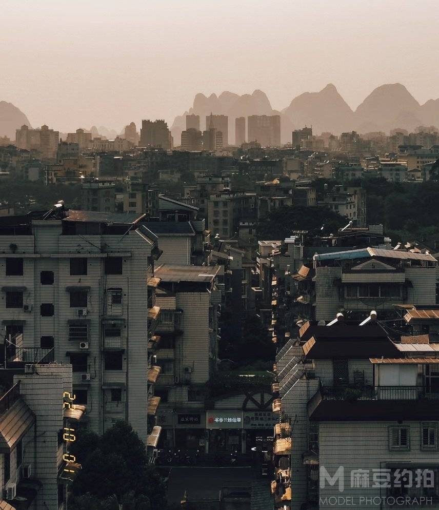 夜景模特