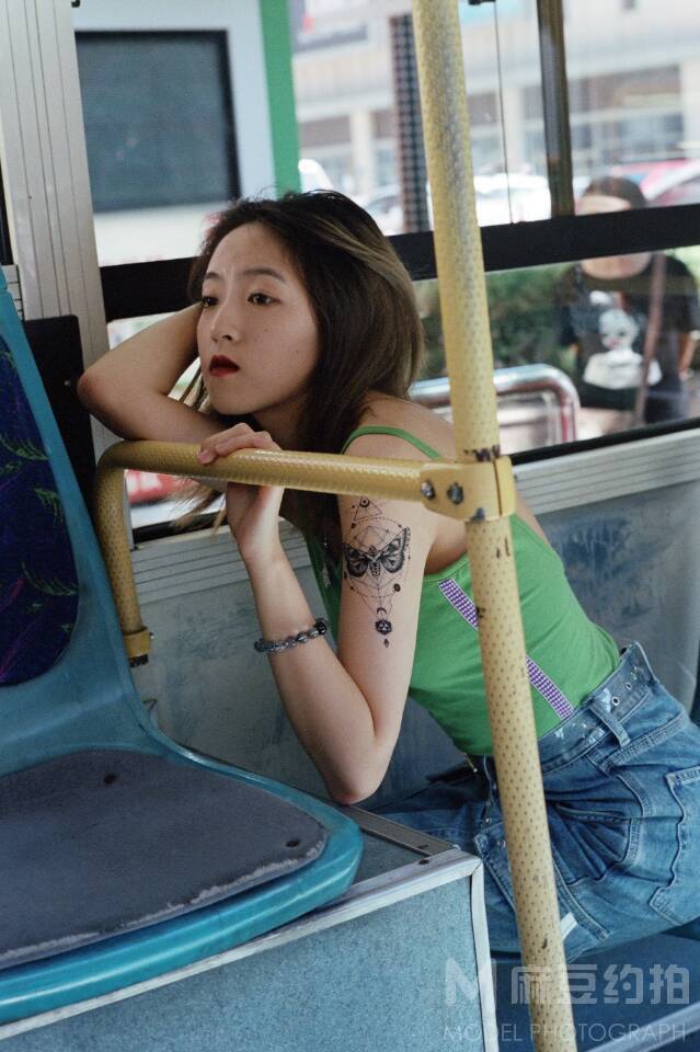 宝丽来模特