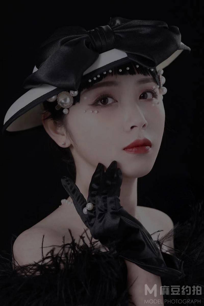 妆容模特