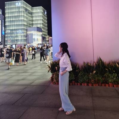 夜景模特