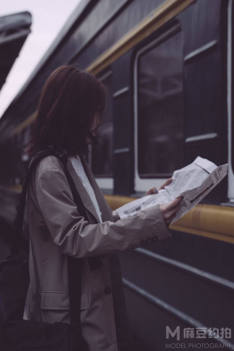 情绪模特