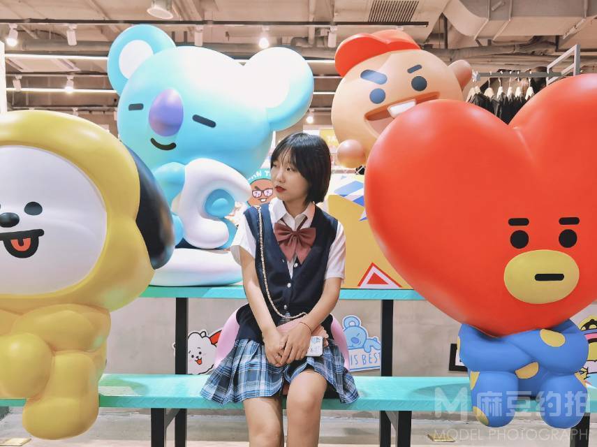 校园模特