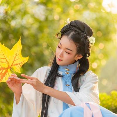 汉服模特