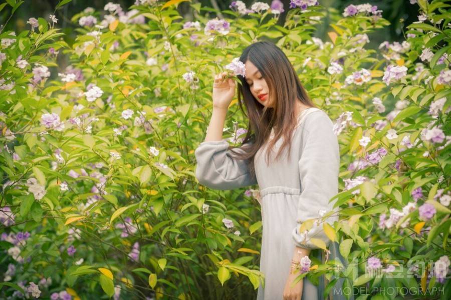 少女模特