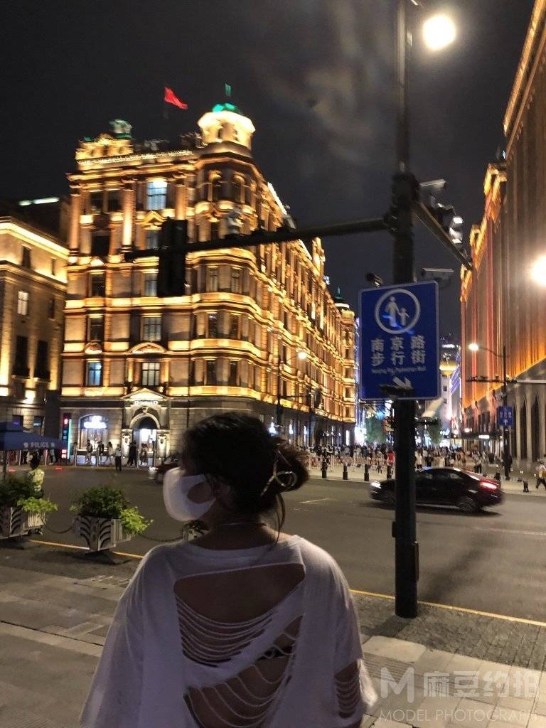 夜景模特