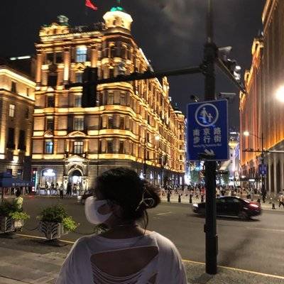 夜景模特