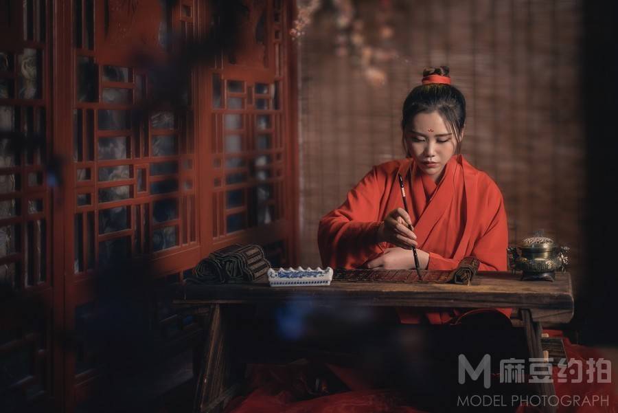 汉服模特