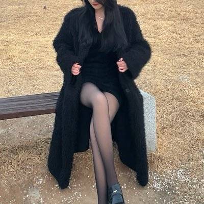 黑白模特