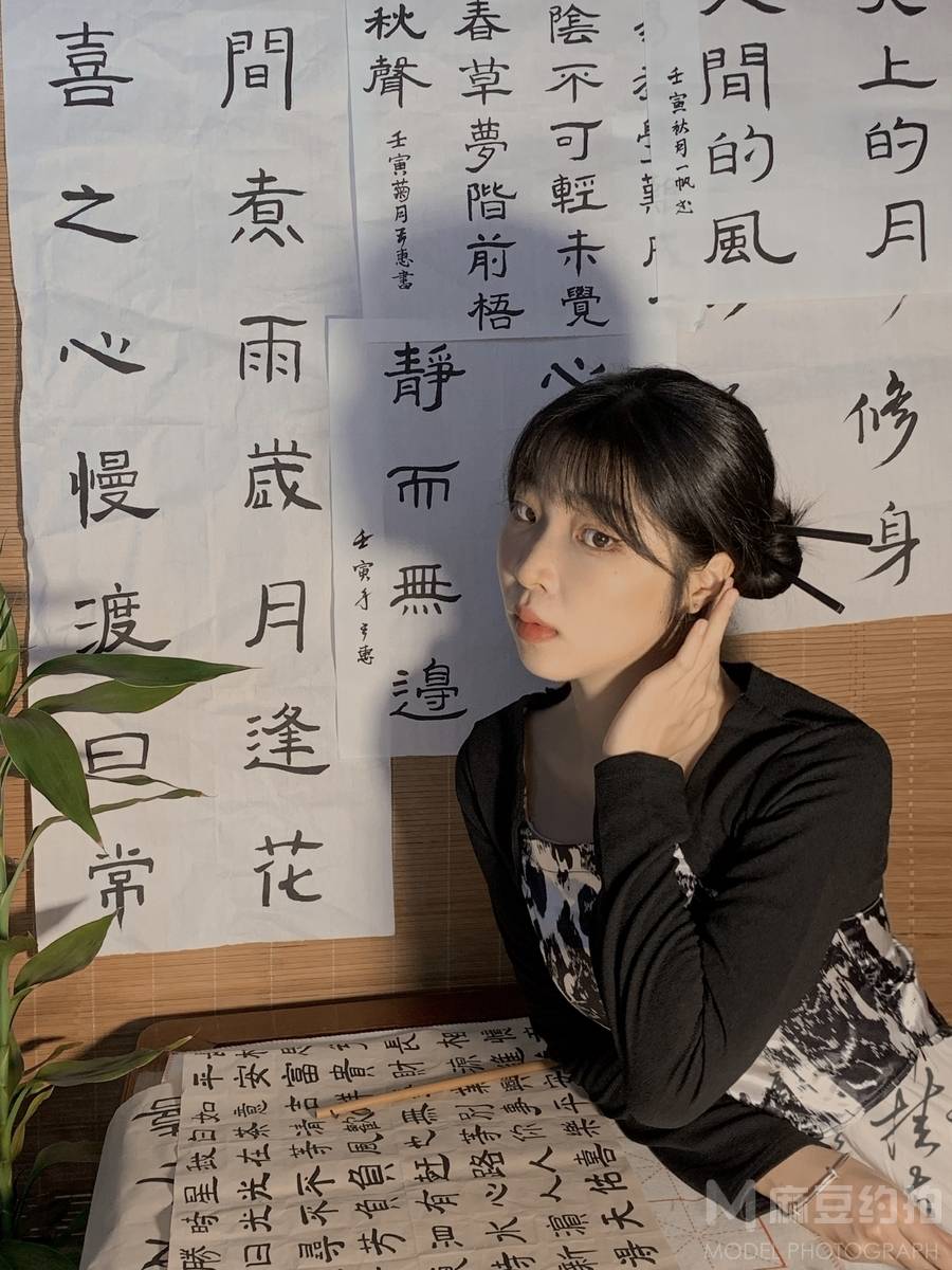 民国模特