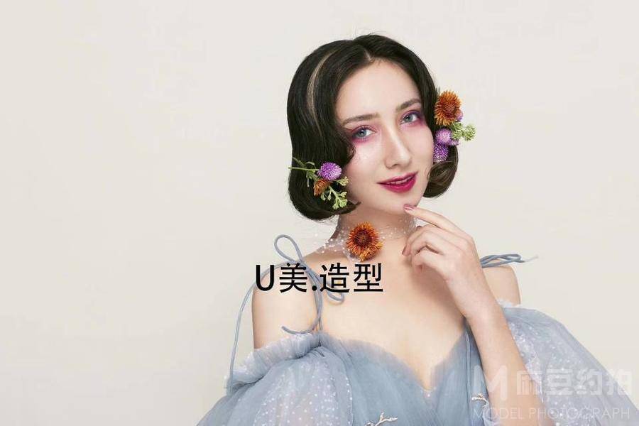 妆容模特