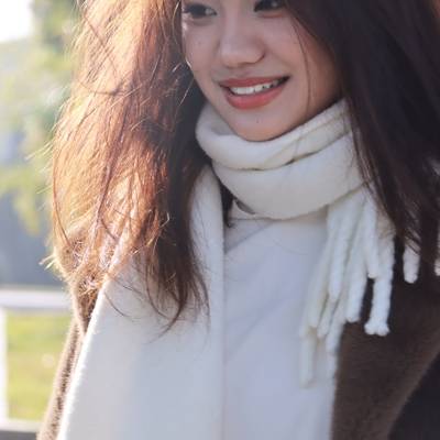 宝丽来模特