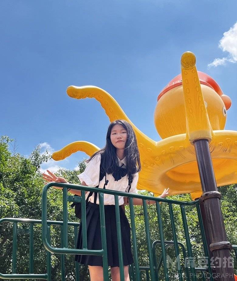 校园模特