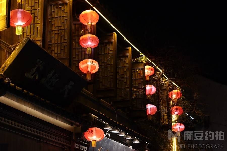 夜景模特