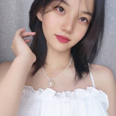 宝丽来模特
