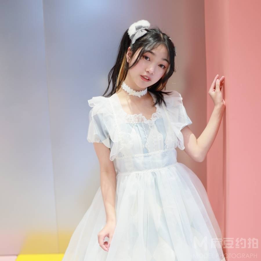 少女模特