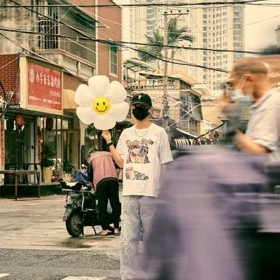 情绪模特
