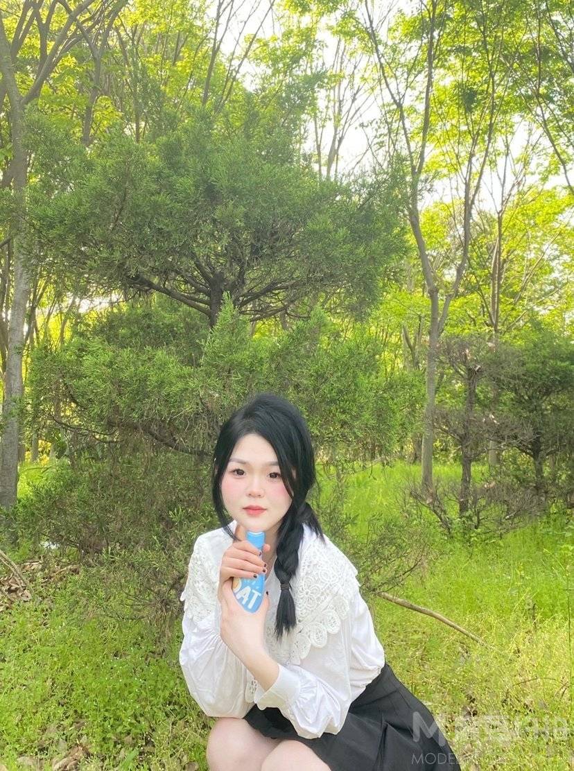 纪实模特