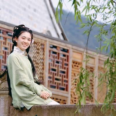 汉服模特