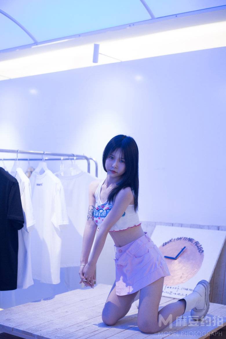 少女模特