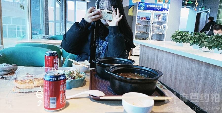 少女模特