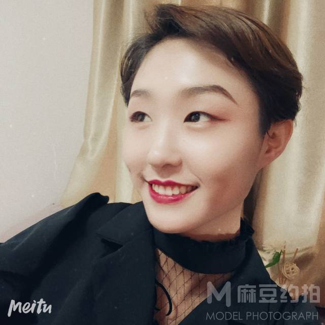 民国模特